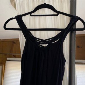 BLACK CUTOUT TANK